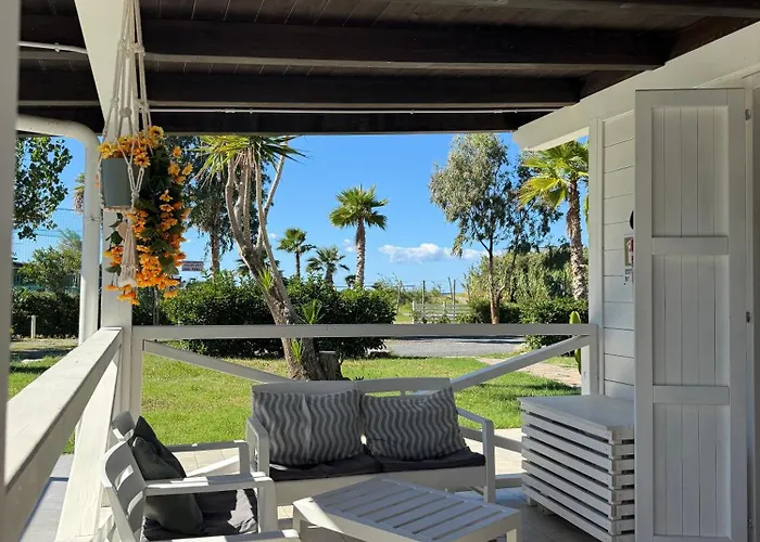 אתר קמפינג Casette Comfort Al Mare - Ipanema Family Club דיאמנטה